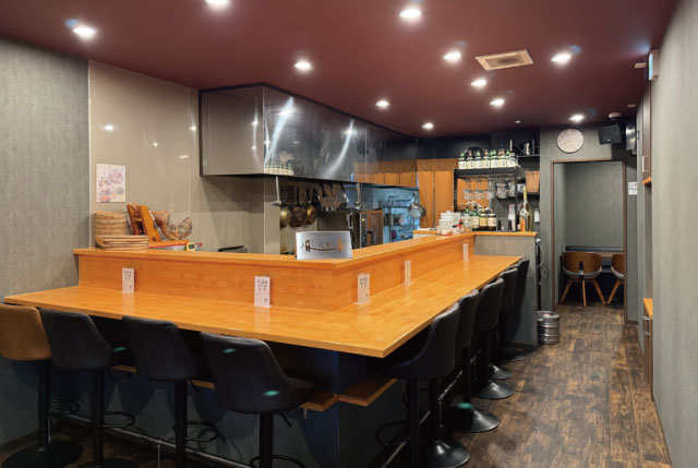 春からの新規STAFF大募集！未経験歓迎のバルホールスタッフ／駅チカ徒歩3分で通勤ラクラク！まかないあり♪